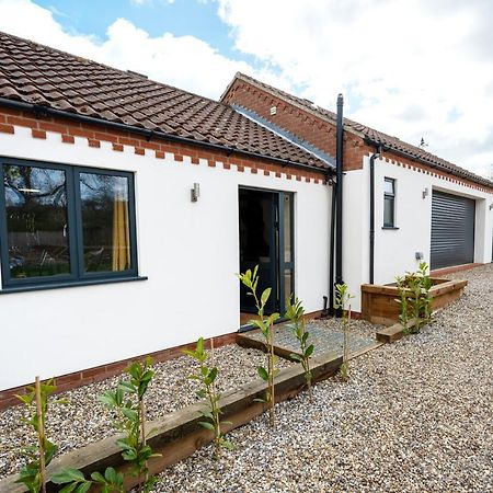 에이클 Little House - Perfect For Exploring The Broads 빌라 외부 사진