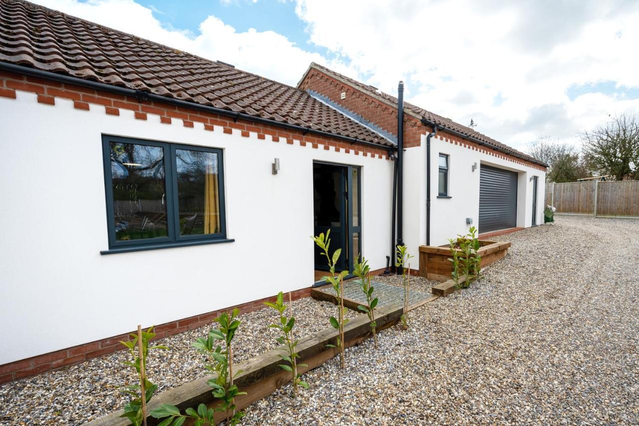 에이클 Little House - Perfect For Exploring The Broads 빌라 외부 사진